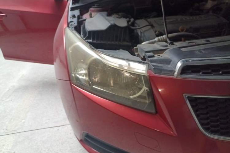 Used Chevrolet Cruze 2011 1.6L SL Grand Touring Edition Automatic Right Front Headlight