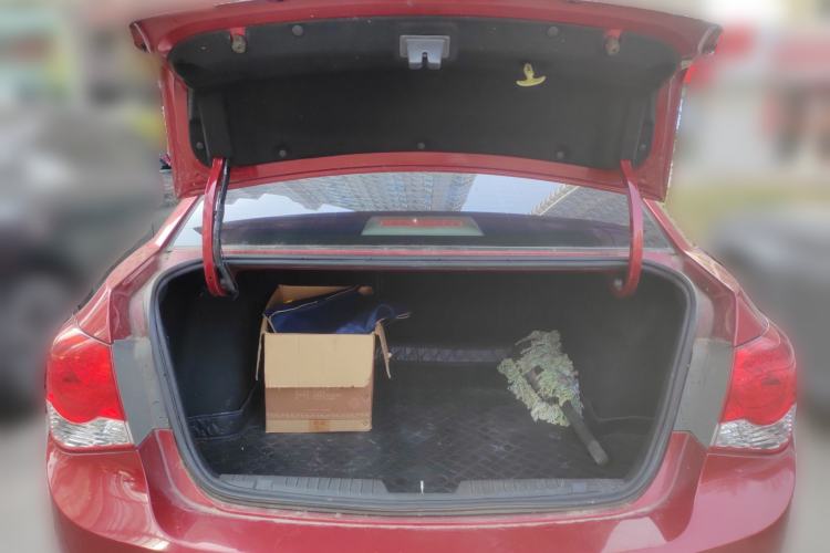 Used Chevrolet Cruze 2011 1.8L SE Automatic Trunk