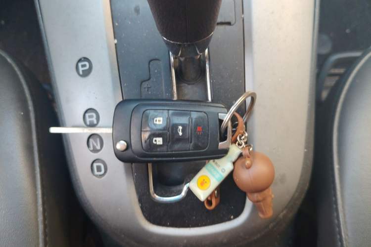 Used Chevrolet Cruze 2011 1.8L SE Automatic Vehicle Key