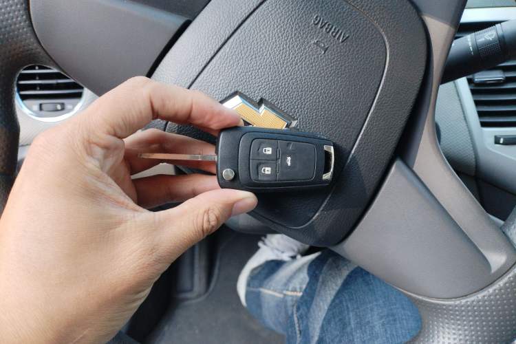 Used Chevrolet Cruze 2011 1.8L SE Automatic Vehicle Key