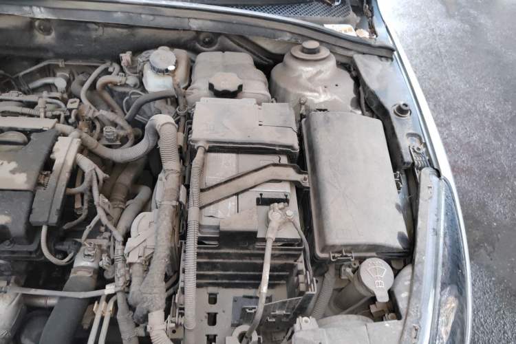 Used Chevrolet Cruze 2011 1.8L SX Automatic Transmission Engine Bay Left