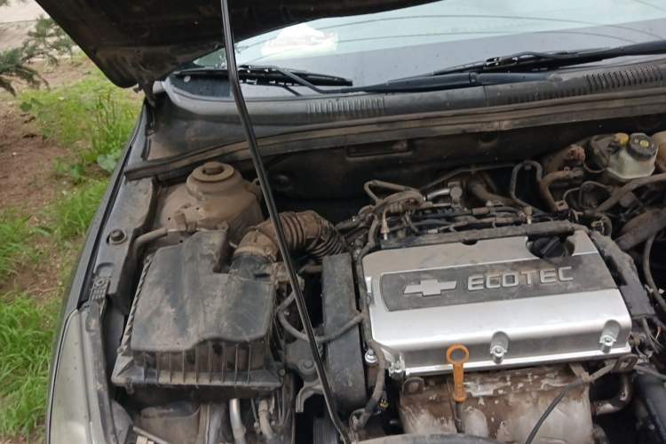 Used Chevrolet Cruze 2011 1.8L SE Automatic Engine Bay Right