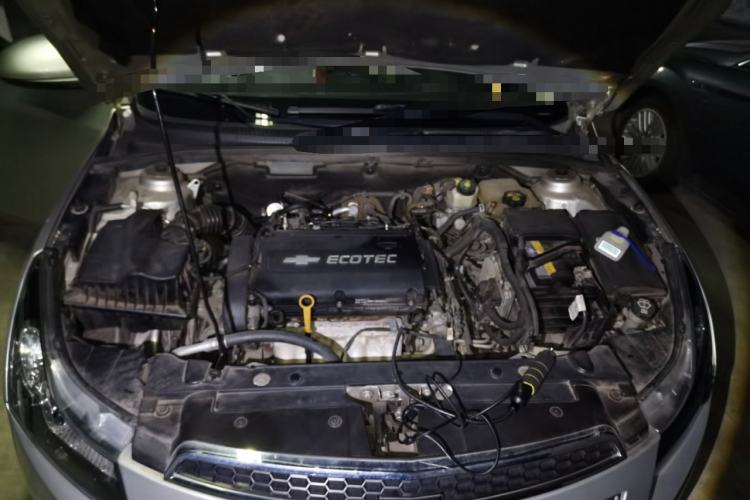 Used Chevrolet Cruze 2011 1.8L SX Automatic Transmission Engine Bay