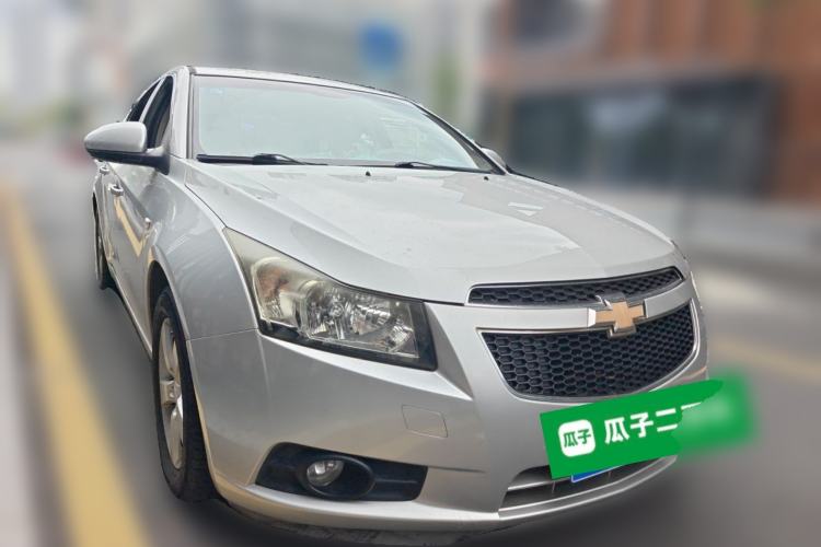 Used Chevrolet Cruze 2011 1.6L SE Automatic Front Right 45 Deg