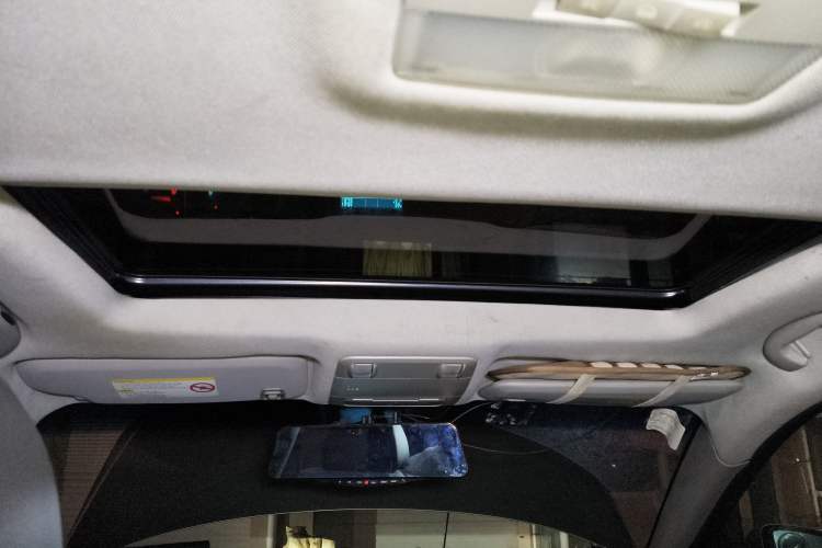 Used Chevrolet Cruze 2011 1.8L SE Automatic Headliner