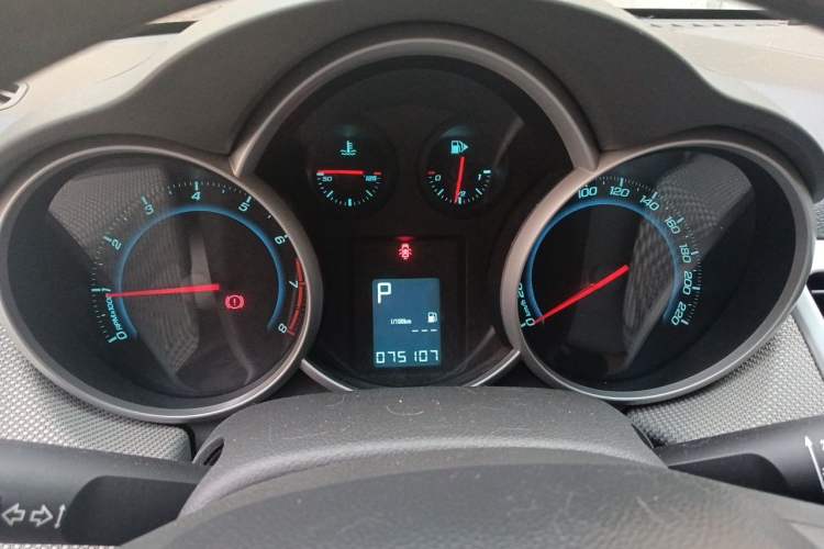 Used Chevrolet Cruze 2011 1.8L SE Automatic Instrument Cluster