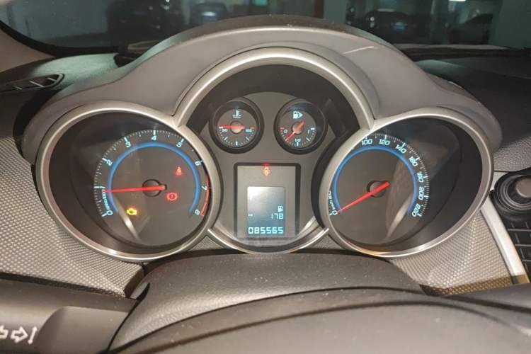 Used Chevrolet Cruze 2011 1.8L SE Automatic Instrument Cluster