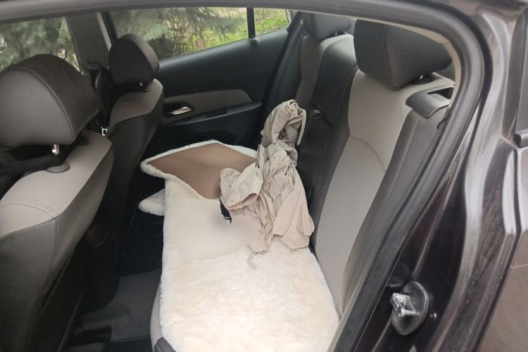 Used Chevrolet Cruze 2011 1.8L SE Automatic Left Rear Seat