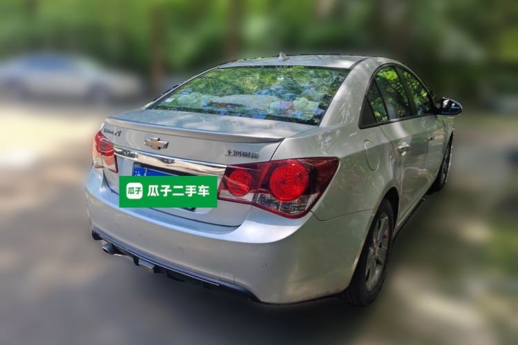 Used Chevrolet Cruze 2011 1.6T SE MT Transformers Edition Rear Right 45 Deg