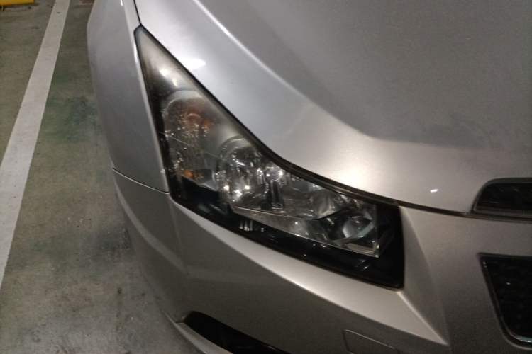 Used Chevrolet Cruze 2011 1.6L SL Grand Touring Edition Automatic Right Front Headlight