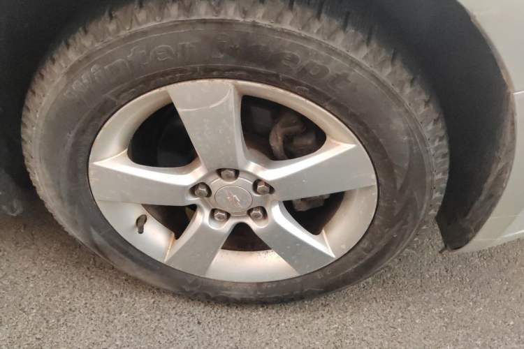 Used Chevrolet Cruze 2011 1.8L SX Automatic Transmission Right Front Wheel Hub