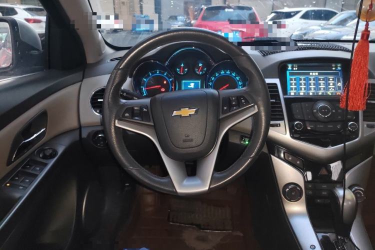 Used Chevrolet Cruze 2011 1.8L SX Automatic Transmission Steering Wheel