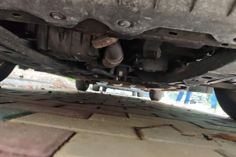 Used Chevrolet Cruze 2011 1.6L SE MT Transformers Edition Chassis Front