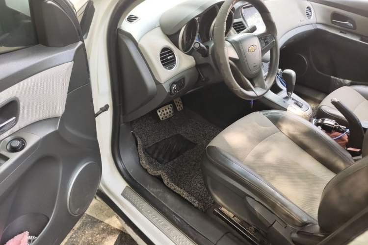 Used Chevrolet Cruze 2011 1.6L SE Automatic Driver Seat