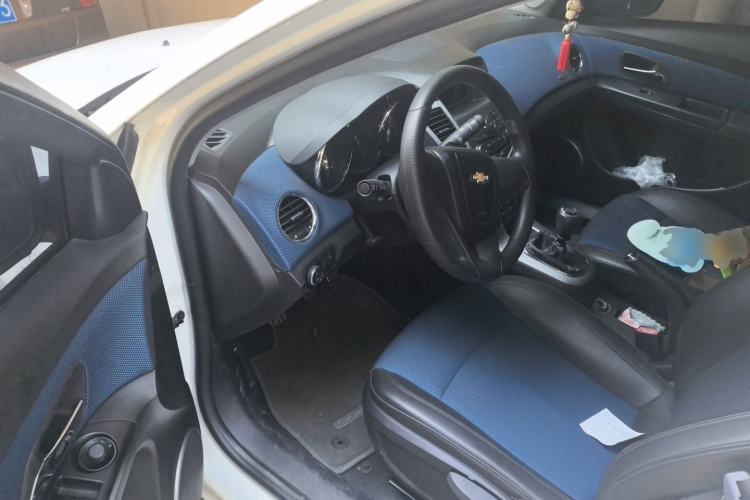 Used Chevrolet Cruze 2011 1.6T SE MT Driver Seat
