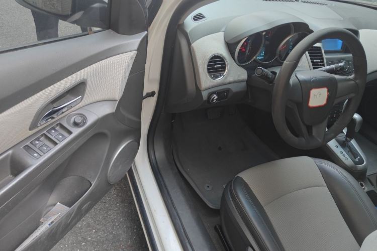 Used Chevrolet Cruze 2011 1.8L SE Automatic Driver Seat