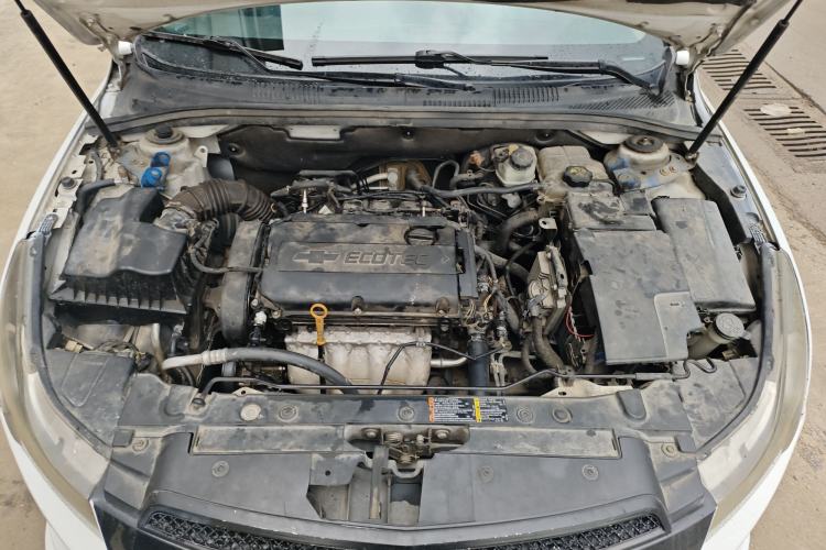 Used Chevrolet Cruze 2011 1.8L SX Automatic Transmission Engine Bay
