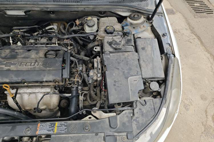 Used Chevrolet Cruze 2011 1.8L SX Automatic Transmission Engine Bay Left