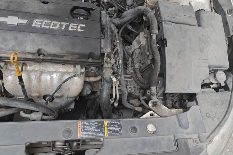 Used Chevrolet Cruze 2011 1.8L SE Automatic Engine Bay Left