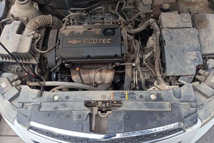Used Chevrolet Cruze 2011 1.8L SE Automatic Engine Bay