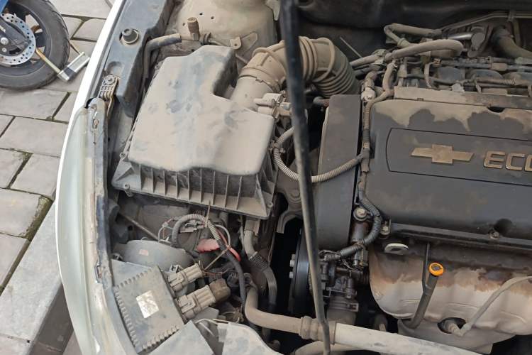 Used Chevrolet Cruze 2011 1.8L SE Automatic Engine Bay Right