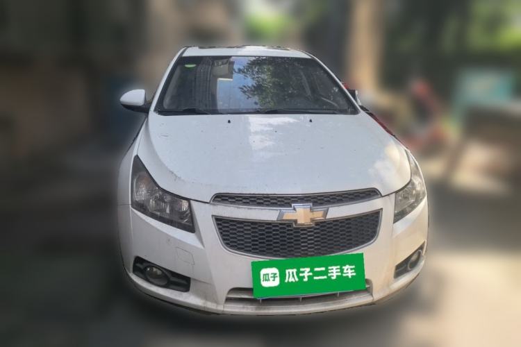 Used Chevrolet Cruze 2011 1.6T SE MT Front