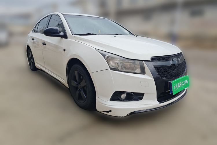 Used Chevrolet Cruze 2011 1.8L SX Automatic Transmission Front Right 45 Deg