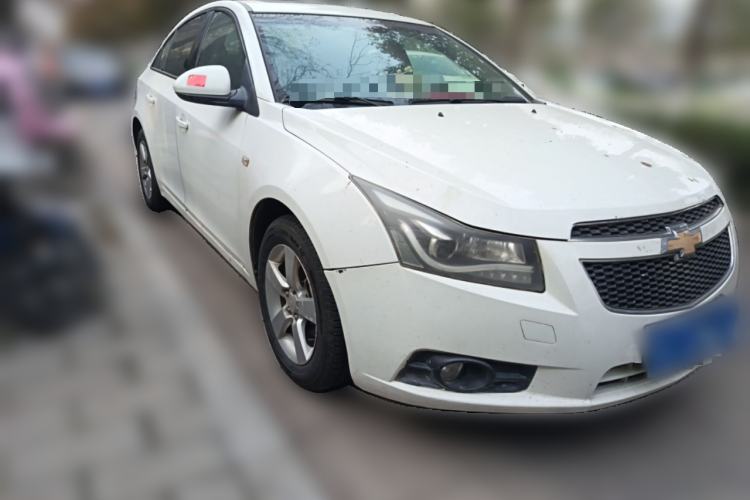 Used Chevrolet Cruze 2011 1.8L SE Automatic Front Right 45 Deg