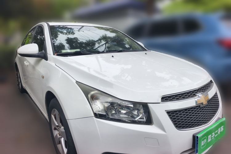 Used Chevrolet Cruze 2011 1.8L SE Automatic Front Right 45 Deg
