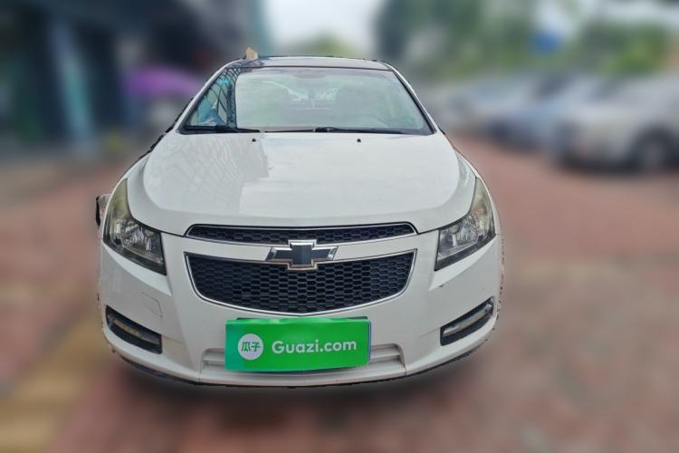 Used Chevrolet Cruze 2011 1.6L SL MT Front