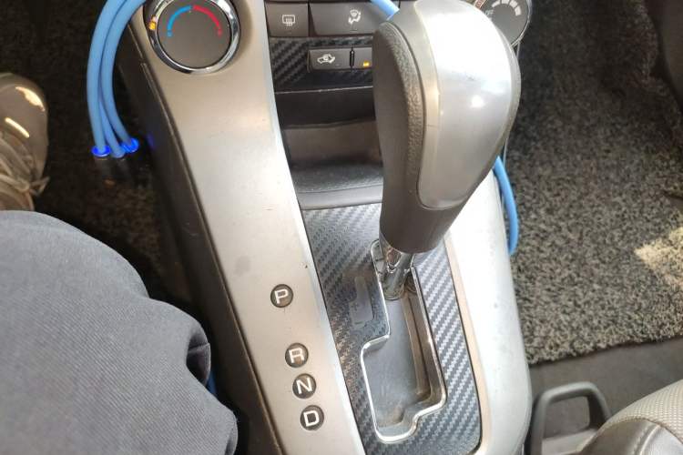 Used Chevrolet Cruze 2011 1.6L SE Automatic Gear Lever