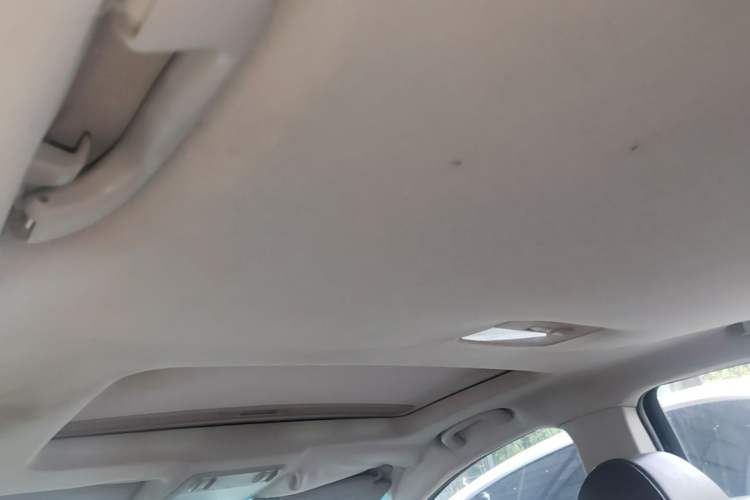 Used Chevrolet Cruze 2011 1.6L SL Grand Touring Edition Automatic Headliner