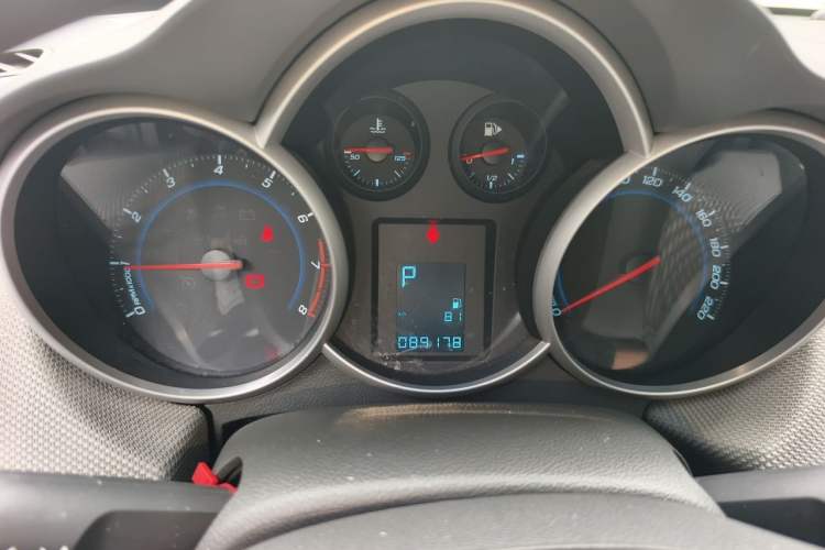 Used Chevrolet Cruze 2011 1.8L SE Automatic Instrument Cluster