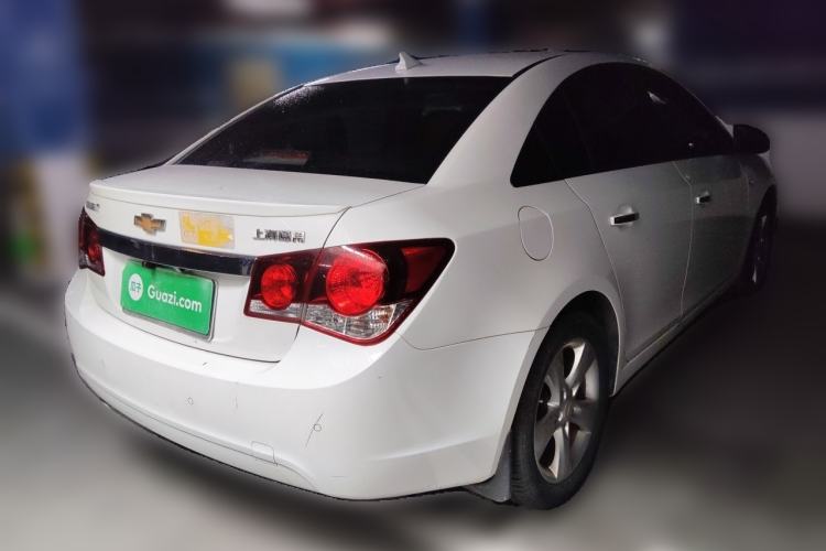 Used Chevrolet Cruze 2011 1.6T SE MT Rear Right 45 Deg