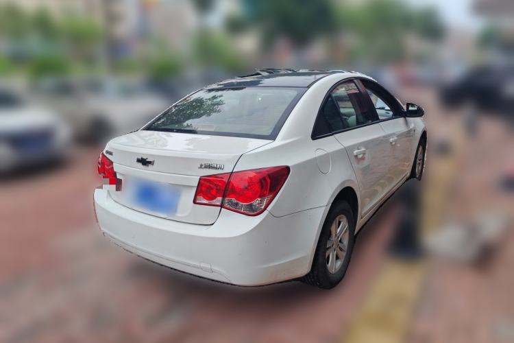 Used Chevrolet Cruze 2011 1.6L SL MT Rear Right 45 Deg