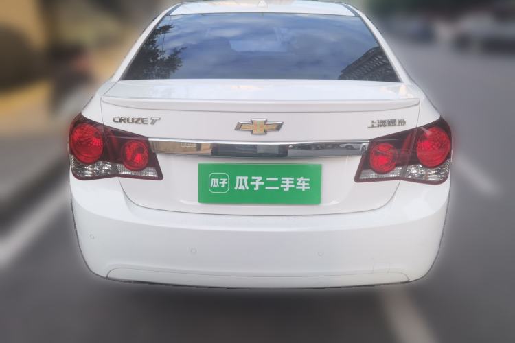 Used Chevrolet Cruze 2011 1.6T SE MT Rear