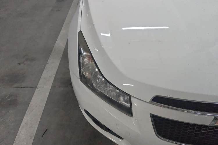 Used Chevrolet Cruze 2011 1.8L SX Automatic Transmission Right Front Headlight
