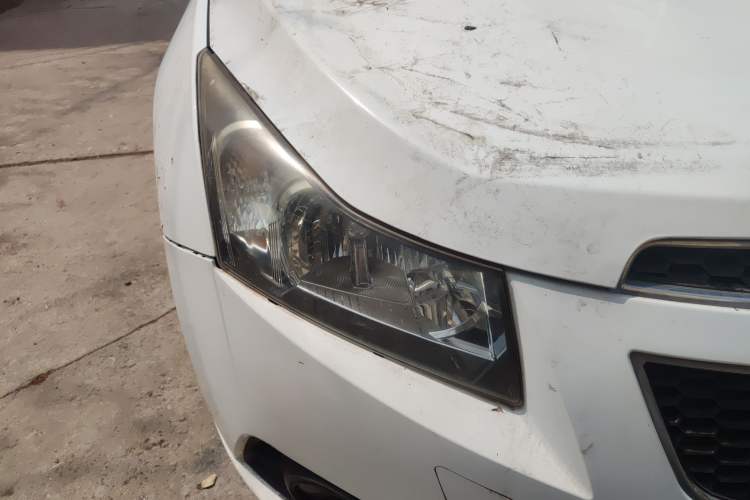 Used Chevrolet Cruze 2011 1.6L SE Automatic Right Front Headlight