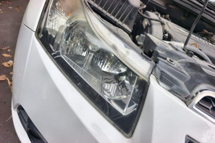 Used Chevrolet Cruze 2011 1.8L SE Automatic Right Front Headlight