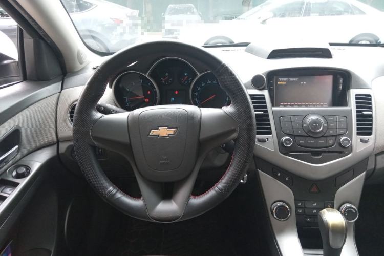 Used Chevrolet Cruze 2011 1.8L SE Automatic Steering Wheel