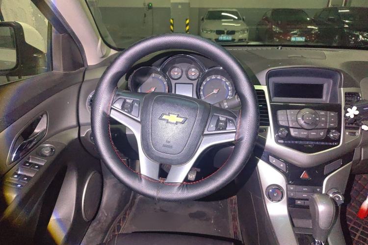 Used Chevrolet Cruze 2011 1.8L SX Automatic Transmission Steering Wheel