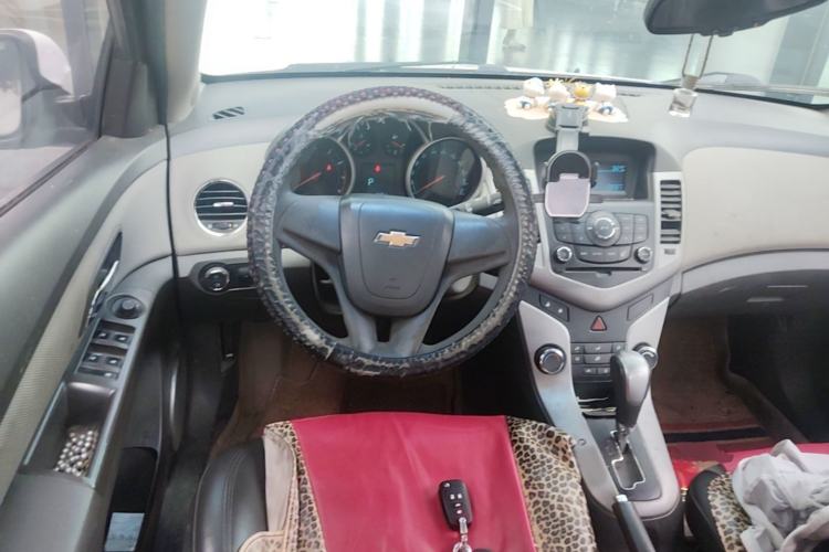 Used Chevrolet Cruze 2011 1.6L SL Grand Touring Edition Automatic Steering Wheel