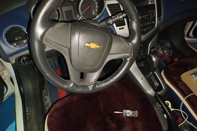 Used Chevrolet Cruze 2011 1.8L SE Automatic Steering Wheel