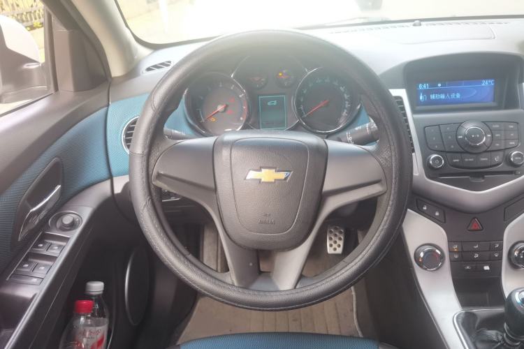 Used Chevrolet Cruze 2011 1.6T SE MT Steering Wheel