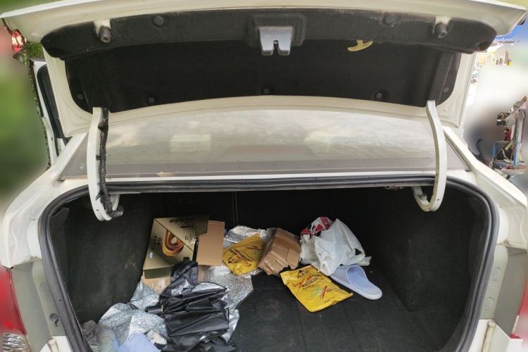 Used Chevrolet Cruze 2011 1.6L SE Automatic Trunk