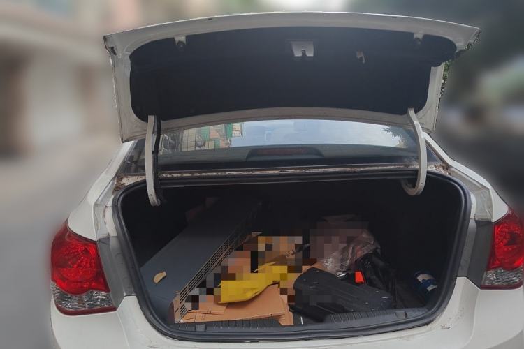 Used Chevrolet Cruze 2011 1.8L SE Automatic Trunk