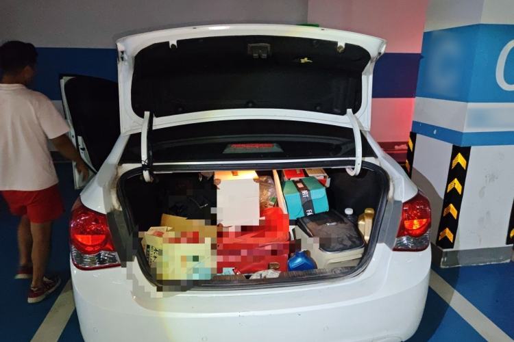 Used Chevrolet Cruze 2011 1.8L SE Automatic Trunk