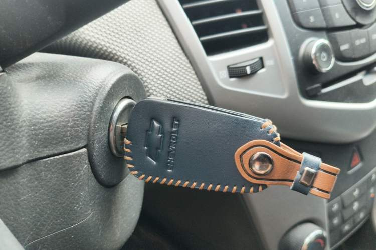 Used Chevrolet Cruze 2011 1.6L SE Automatic Vehicle Key