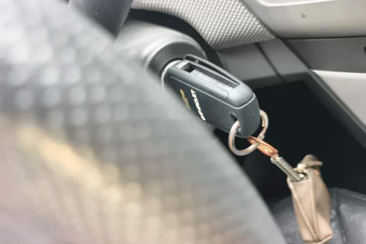 Used Chevrolet Cruze 2011 1.8L SE Automatic Vehicle Key
