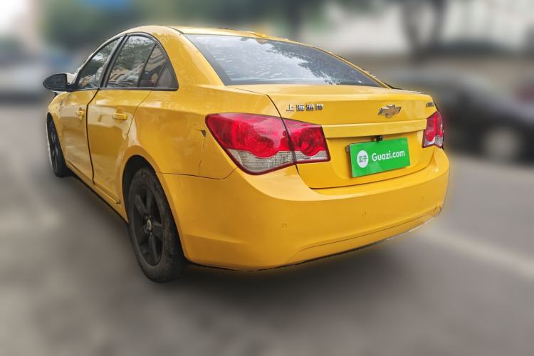 Used Chevrolet Cruze 2011 1.6L SE MT Transformers Edition Rear Left 45 Deg